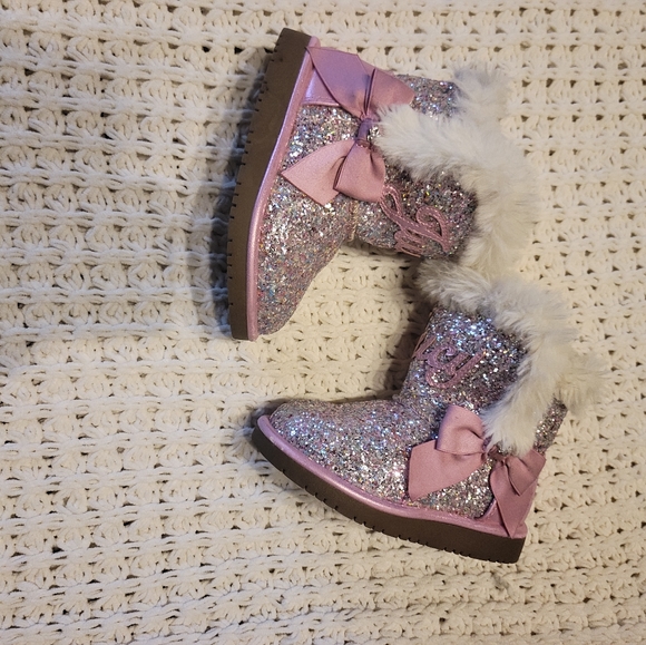 Juicy Couture winter boots size 7 - Picture 8 of 9